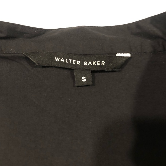 Walter Baker Lynn Top Black 3/4 Bell Sleeve Deep V Split Neck Small - Picture 4 of 11